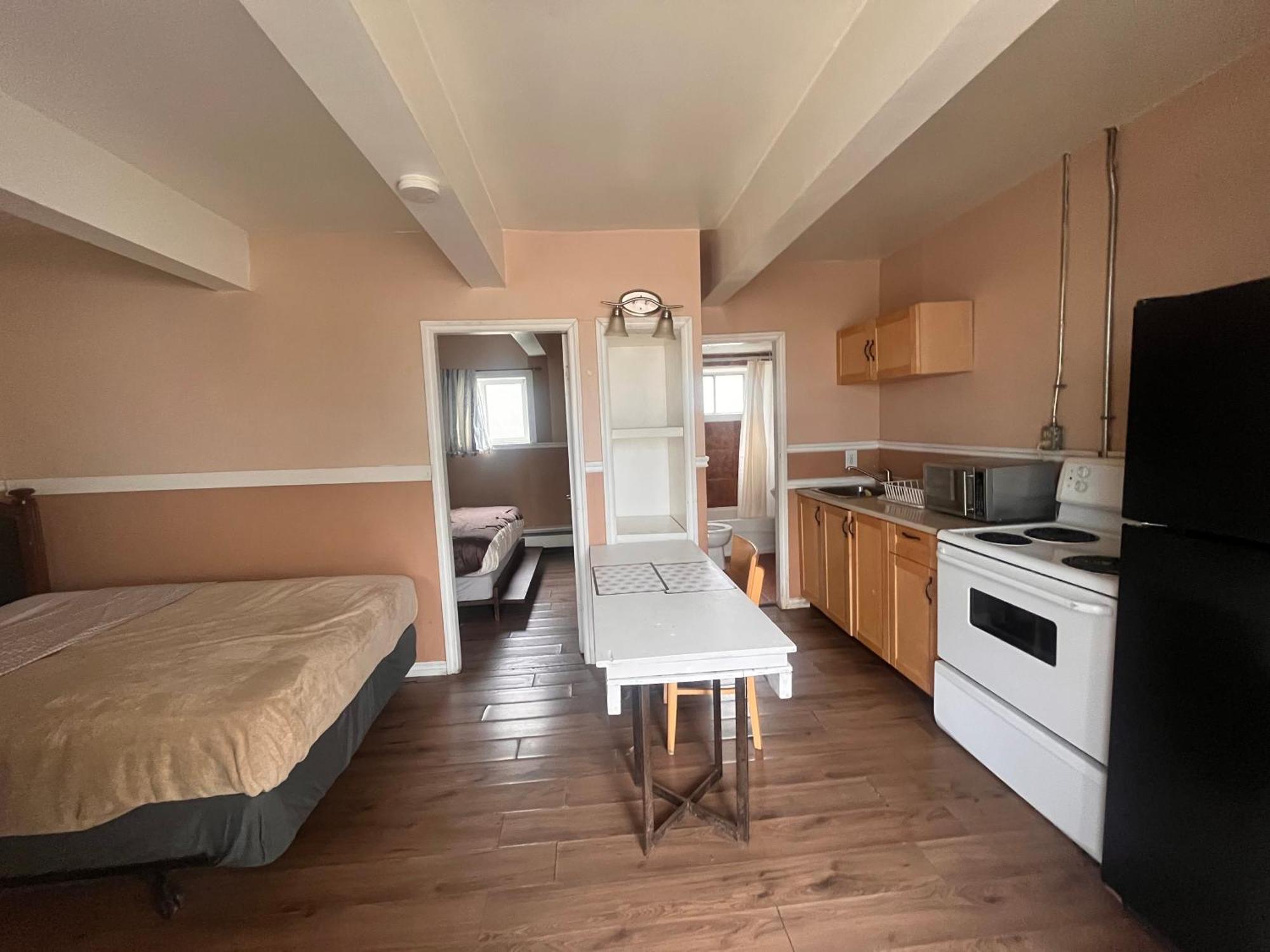 Fort St. John Caravan Motel מראה חיצוני תמונה