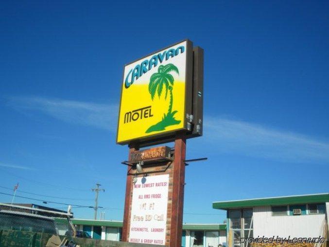 Fort St. John Caravan Motel מראה חיצוני תמונה
